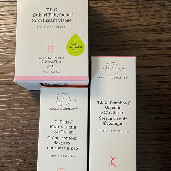 BNIB Drunk Elephant set - Picture 3 of 3